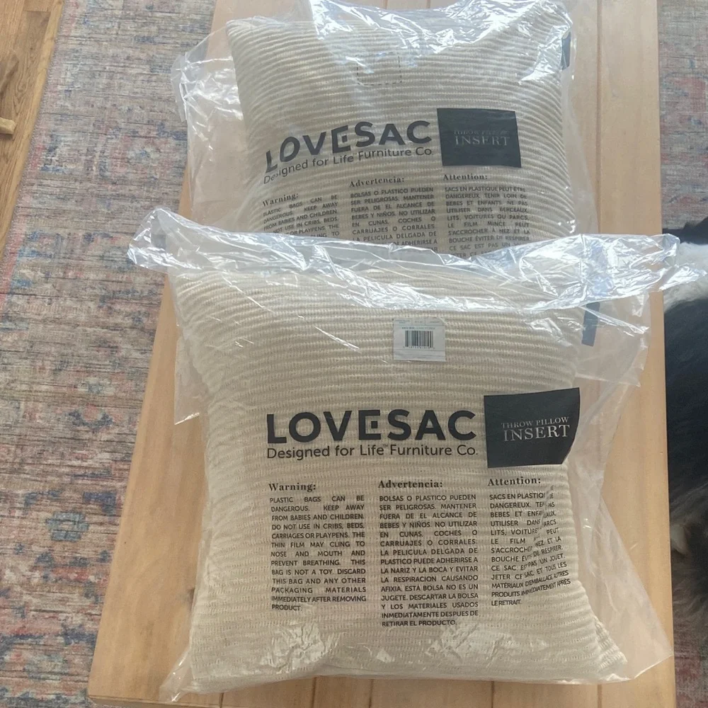 Lovesac 18x18 Throw Pillow Cover and Insert: set of 2 - Picture 1 of 7